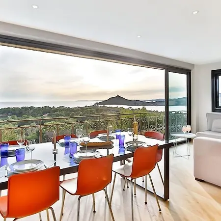 Luxury House 10 People With Sea View Villa