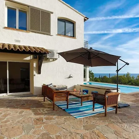 Luxury House 10 People With Sea View